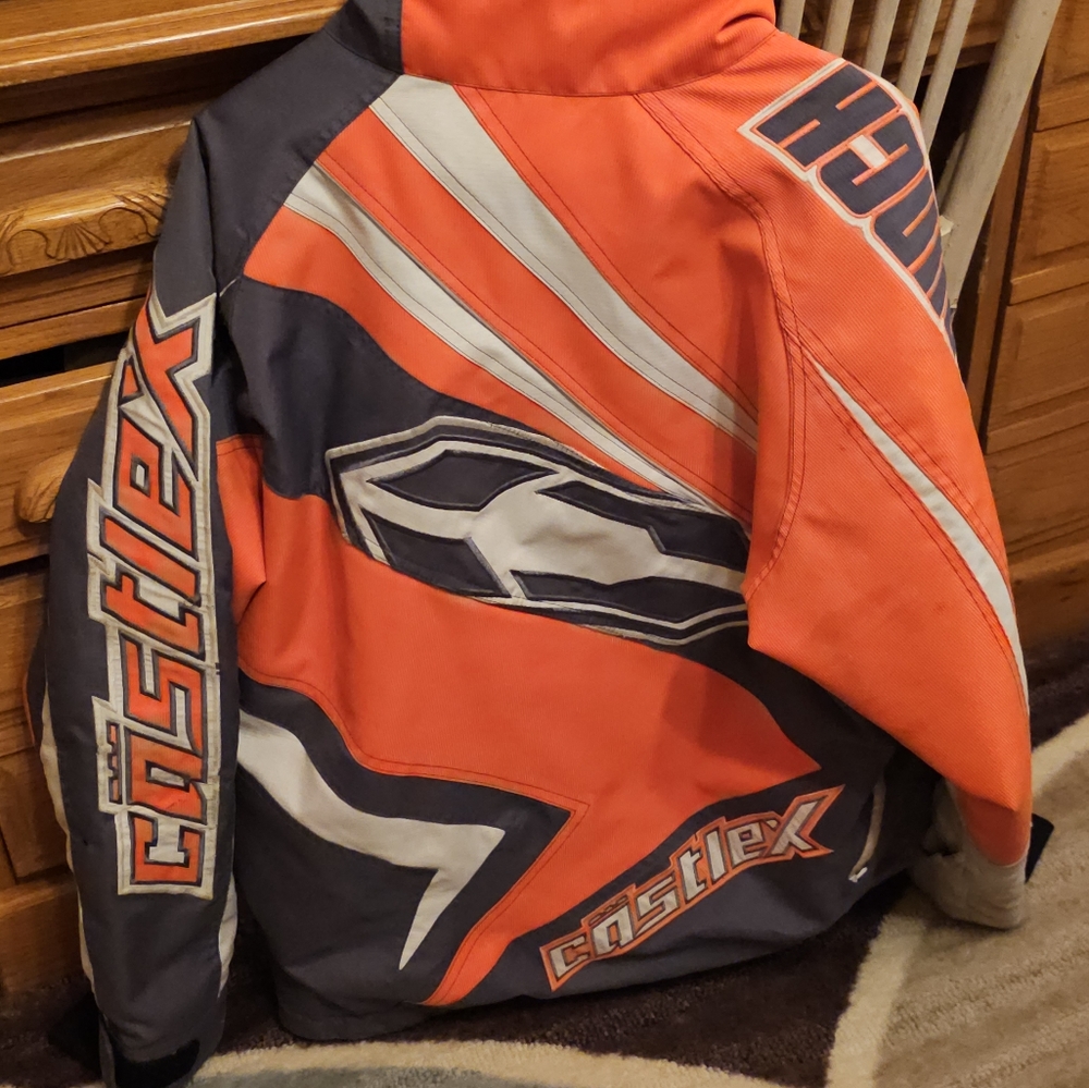 Castle Racing Snowmobile Jacket And Snowpants - Picture 4 of 7